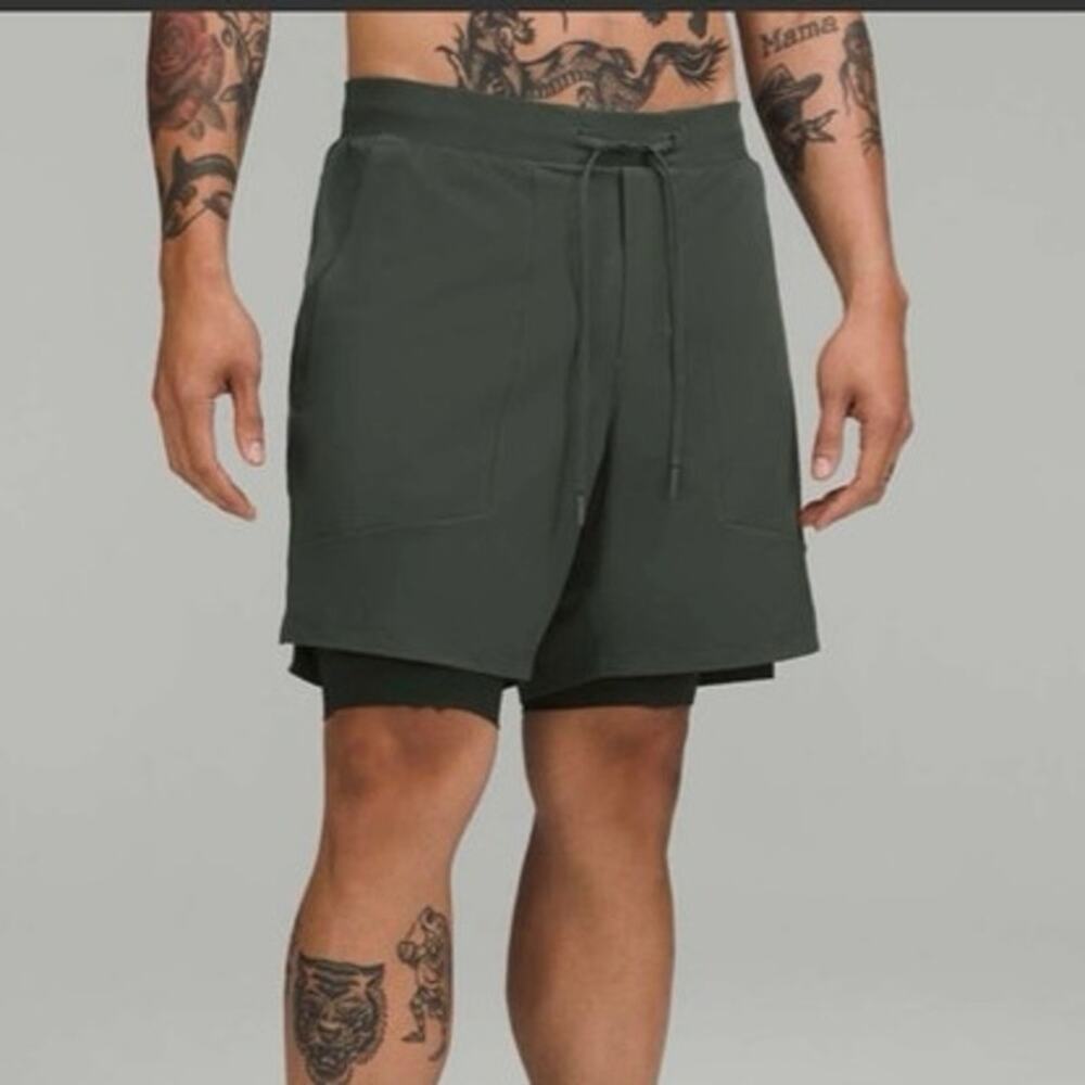 Lululemon License to Train Lined Short 7" smoked spruce size XL